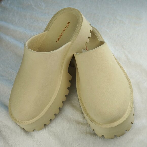 Jeffrey Campbell Cream Platform Clogs Size 10 Y2K Chunky Slip-On Slides‎ - Picture 2 of 11